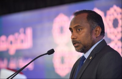 ޒިޔާދަށް ކުރާ ދައުވާގައި ހެއްކަކު ހާޒިރު ނުވުމުން ބަންދު ކޮށްގެން ވިޔަސް ކޯޓަށް ގެންނަން ނިންމައިފި