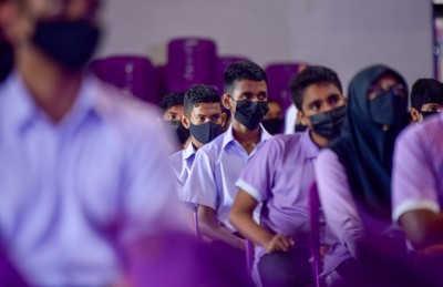 ސްކޫލް ކުދިން ކޮވިޑް ވެކްސިންގެ ދެވަނަ ޑޯޒް ޖަހަން ފަށައިފި