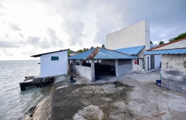 ފެނުނީ ރީތި ރިސޯޓެއް ވީރާނާވެ، ހަލާކުވަމުންދާތަން