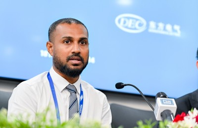 އައްޑޫ ކަރަންޓު ކެނޑެނީ މަގު ހަދާއިރު ކޭބަލްތަކަށް ގެއްލުންވާތީ: ފެނަކަ