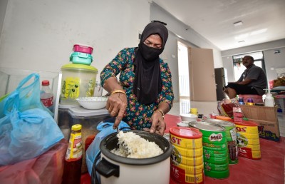 ހިޔާ ފްލެޓްގައި ވަރަށް ހާލުގައި، އެކަމަކު އުފަލުން!