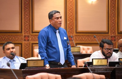 ބިދޭސީންނަށް މުސާރަ ނުދޭ ނަމަ ބައި ލައްކަ ރުފިޔާއިން ޖޫރިމަނާ ކުރަން ސައުދުﷲ ދެކޮޅު!