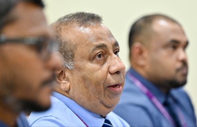 އީސީން ހުށަހެޅީ މަޖިލިސް މެމްބަރުންގެ އަދަދު 77 އަށް މަދުކުރަން