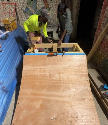 10 ދުވަހުގެ ޗުއްޓީގައި ރަށަށް ކޮށްދިނީ "ސަޅި ކަމެއް"