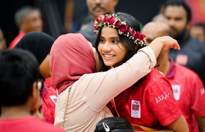 އޮލިމްޕިކްސްގައި ދީމާގެ ފުރަތަމަ ފެނިލުން: ފެނުނީ ހިތްވަރު، އާވީ އުއްމީދު!