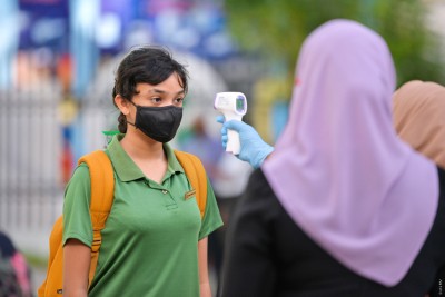 ސުކޫލުތައް ހުޅުވޭއިރު ކޮވިޑުން ރައްކާތެރިވާން އަޅަން ޖެހޭ ފިޔަވަޅުތައް އަންގައިފި