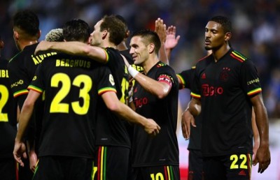 އަޔެކްސްގެ ތިންވަނަ ޖޯޒީ ޔޫއެފާ އިން މަނާކޮށްފި