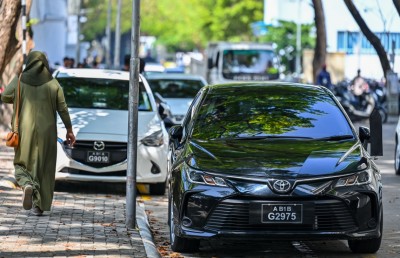 ދައުލަތުން ކާރު ގަންނަން 13 އަހަރުން 80 މިލިއަން ރުފިޔާ، މި އަހަރު 10 ކާރު