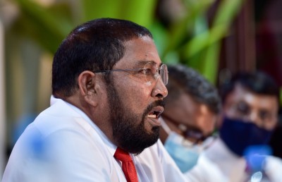 ޕާޓީ "ނިދާފައި" އޮންނަނީ އެކްޓިވްވުމުން އަނިޔާކުރާތީ: ގާސިމް