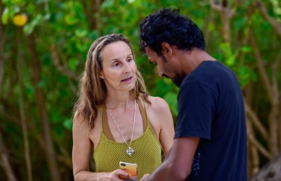 "ނުކައި ނުބޮއި، ކެތީ ހުރީ ކޮޓަރިއެއްގައި ބަންދުވެގެން"