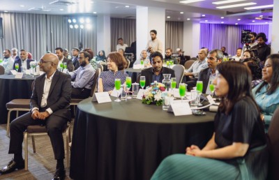 އެފްޖޭއެސް ރީބްރޭންޑުކޮށް، ނެކްސިއާ މޯލްޑިވްސް އަށް ނަން ބަދަލުކޮށްފި