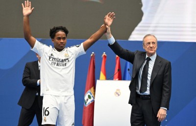 ރެއާލްގައި އެންޑްރިކްގެ ތައާރަފު ފެނިލުން، ޖަޒުބާތުތަކުން ފުރިފައި