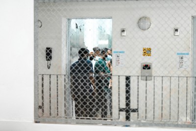 ހިޔާ ޓަވަރުތަކުގެ ލިފްޓު ހުއްޓޭ މައްސަލަ ގިނަ، ނުރައްކާތެރި ހާދިސާއެއްގެ ބިރު ހީވެފައި!