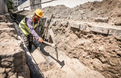 ބިދޭސީންނަށް މުސާރަ ނުދޭ ނަމަ ބައި ލައްކައިގެ ޖޫރިމަނާ ކުރާ ބިލް މަޖިލީހަށް ބަލައިގަނެ ކޮމިޓީއަށް