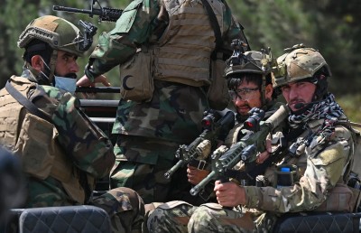 ސަރުކާރު އެކުލަވައިލި ގޮތުން ތާލިބާނުންގެ ވެރިންގެ މެދުގައި ދެބަސްވުން