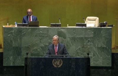 ޝާހިދު ރިޔާސަތާ ހަވާލުވެ ފުރަތަމަ ތަގުރީރު: އާ ކޮށްދެއްވީ ކުރިއެރުމުގެ އުއްމީދުތަކެއް