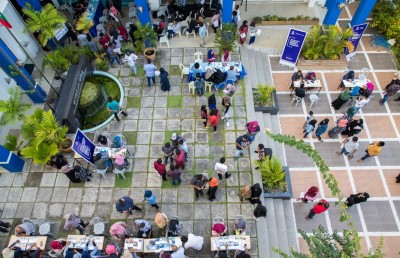 ޔުނިވާސިޓީއަށް ބަދަލުކުރާ މުއްދަތު: ދަރިވަރުންގެ ޔޫނިއަންތަކުގެ ހިޔާލު ތަފާތު