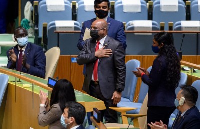 ރާއްޖެ އަށް ތާރީހީ ކާމިޔާބުގެ ވަގުތުކޮޅު: ޝާހިދު މިރޭ ރިޔާސަތުގައި