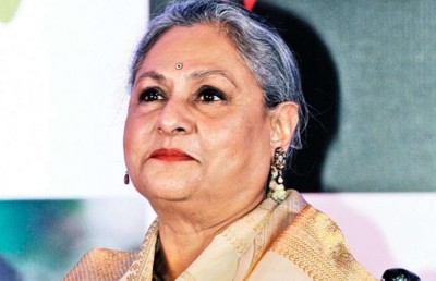 މަޖިލީހުގައި ޖަޔާގެ ނަމަށް އަމީތާބު އިތުރުކޮށްގެން މުހާތަބު ކުރުމުން އޭނާ ހިތްހަމަނުޖެހިއްޖެ