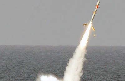 އެމެރިކާ، އޮސްޓްރޭލިޔާ، އިނގިރޭސީން އާ އަސްކަރީ ގުޅުމެއް އުފައްދަނީ