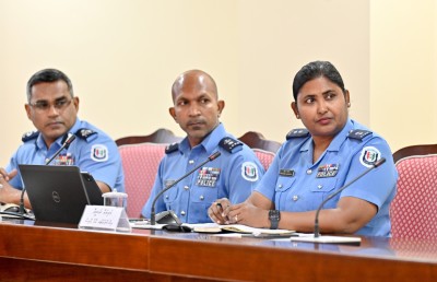 ސްކޭމްތަކުގައި ކޯޓު އަމުރަކާ ނުލައި އެކައުންޓުތައް ހުއްޓުވޭނެ ގާނޫނީ ހައްލެއް ބޭނުންވޭ: ފުލުހުން