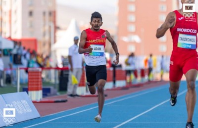 އަމިއްލަ ރެކޯޑް އާކޮށް އިބާދުﷲ ޕާފޯމަންސާ މެދު ހިތްހަމަޖެހިފައި