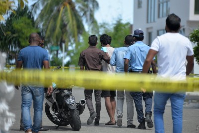 މަޑިދަށުން އެއް ލައްކަ ރުފިޔާ ނެގި މީހާ ހައްޔަރުކޮށްފި