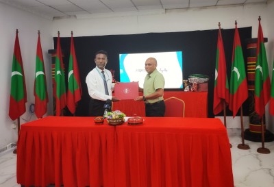 ބިދޭސީން ދިވެހިބަހުން ވާހަކަދެއްކުމުގެ މުބާރާތެއް، އެއްވަނައަށް ދިހަހާސް ރުފިޔާ