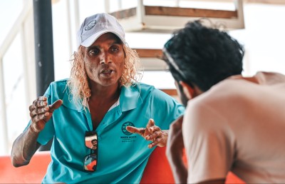 ސެންސް މޭކުކޮށްދިން ވައިރަލް ޝަހުސިއްޔަތުގެ އެއް ހާސް ލައިފް