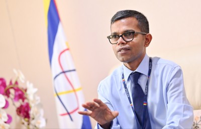މިދިޔަ މަހުގެ ކަރަންުޓު ބިލް ބޮޑުވި ސަބަބު ބަލަން ސްޓެލްކޯގެ ޓީމުތައް ގޭގެއަށް!