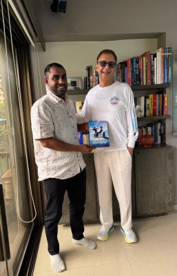 ޓޫރިޒަމް މިނިސްޓަރު ފައިސަލް ބޮލީވުޑްގެ ކުޅަދާނަ ޑައިރެކްޓަރު ވިނޯދް ޗޯޕްރާއާ ބައްދަލުކުރައްވައިފި