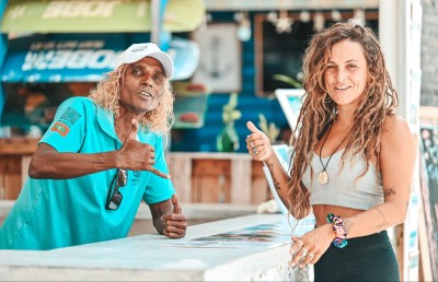 ސެންސް މޭކުކޮށްދިން ވައިރަލް ޝަހުސިއްޔަތުގެ އެއް ހާސް ލައިފް