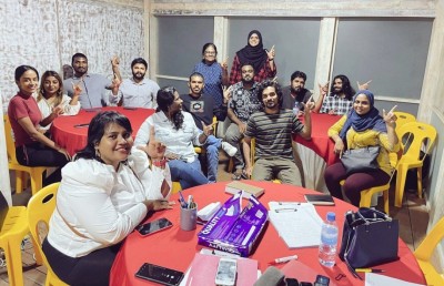 ބަރުލަމާނީ ޕެޓިޝަނަށް ލައްކައަކަށް ވުރެ އިތުރަށް ސޮއި ހޯދަން ރަށްތަކަށް