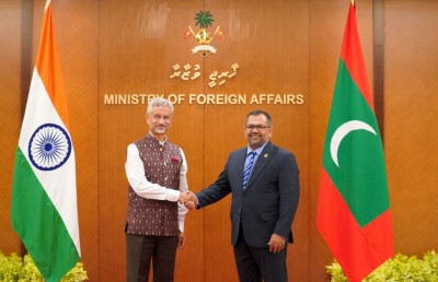 ރާއްޖެ އާއި އިންޑިއާގެ ވަރުގަދަ ގުޅުން ދަމަހައްޓާނަން: ޒަމީރު