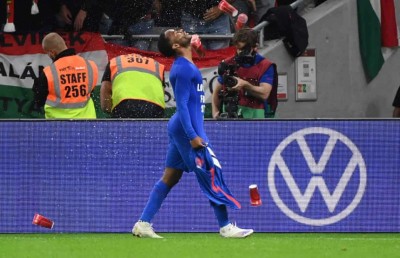 ނަސްލީގޮތުން ދިމާކުރުމުން ހަންގޭރީ އަށް ފީފާއިން އަދަބު ދީފި