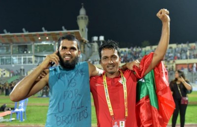 ސާފްގެ ގޯލްޑަން ކެޕްޓަން ދެބެން