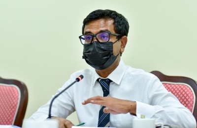 ސަރުކާރުން ފައިސާ ލައިގެން ވިޔަސް ހިޔާ ފްލެޓްތަކުގެ ކުލި 5،000ރ. އަށް ހަދަންޖެހޭ: ސަލީމް