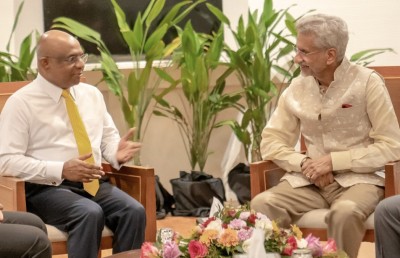 އެމްޑީޕީގެ އިސްވެރިން ޖައިޝަންކަރު އަރިހަށް!