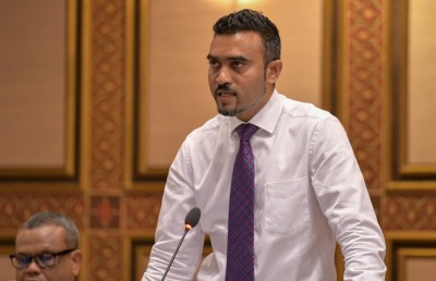 އިންސާފު ކަށަވަރުވާނީ ބަގާވާތުގެ ވެރީން ދަން ޖެއްސިގެން: ނާޒިލް