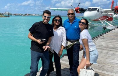 ޕަރިނީތީ އާއިލާއާ އެކު ރާއްޖޭގައި