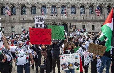 ފަލަސްތީނަށް ތާއީދުކުރާ ޝިއާރެއް ބޭނުންކުރުމުން ޖަރުމަނު މީހަކު ޖޫރިމަނާކޮށްފި