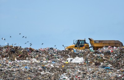 ކުނިތައް ބަދަލުވާނީ ކުލައެއް، ވަހެއް ނެތް ދުމަކަށް!