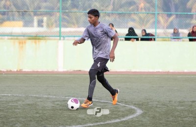 ސާއިން: ކުޑަކުޑަ ރަށަކުން އުފެއްދި ފުޓްބޯޅައިގެ ބޮޑު އުއްމީދެއް!