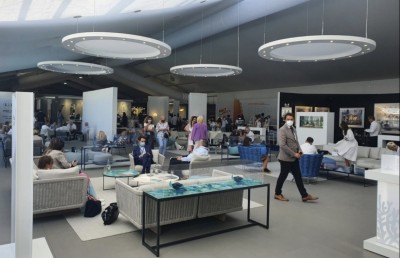 ރާއްޖެއިން މޮނާކޯގައި ބޭއްވި ޔޮޓް ޝޯއެއްގައި ބައިވެރިވެއްޖެ