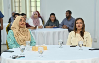 ތެލެސީމިއާ ހައްލުކުރަން ތާރީހުގައި ވެސް ނުދޭ ފަދަ އިސްކަމެއް މި ސަރުކާރުން ދޭ: ފަސްޓް ލޭޑީ