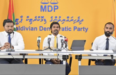 ރަނގަޅަށް މައުލޫމާތު ސާފުނުކޮށް، އާ މެނޭޖުމަންޓުން ވާހަކަ ދެއްކީ އޮޅުވާލަން: މޫކޭ