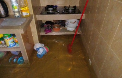 އިހަވަންދޫގައި ފެންބޮޑުވެ 12 ގެއަކަށް ގެއްލުންވެއްޖެ