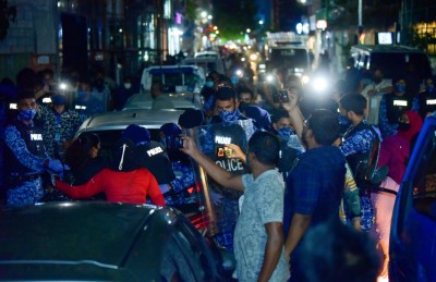 އަނިޔާގެ ތުހުމަތު: ކޮމިޝަނަރު ވިދާޅުވީ "މިއީ އެ ދުވަހެއް ނޫން" ކަމަށް!