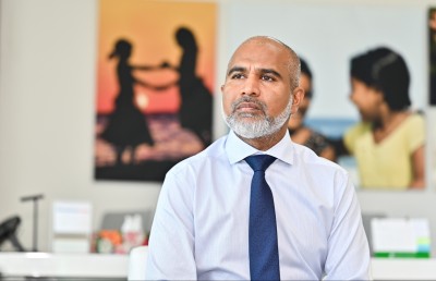 ކްލާސްތައް އޭސީ ކުރަން ބެލެނިވެރިންގެ އަތުން ފައިސާ ނަގަނީ މިނިސްޓްރީގެ އެންގުމަކަށް ނޫން: މިނިސްޓަރު