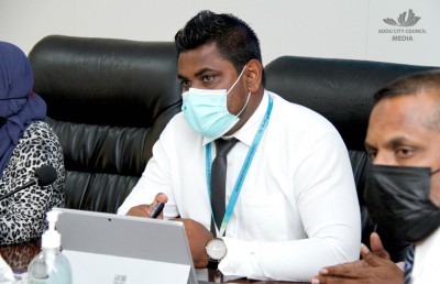 ހުޅުދު އާއި މީދޫގައި ބިދޭސީންގެ މައްސަލަ ބޮއްސުންލައިފި